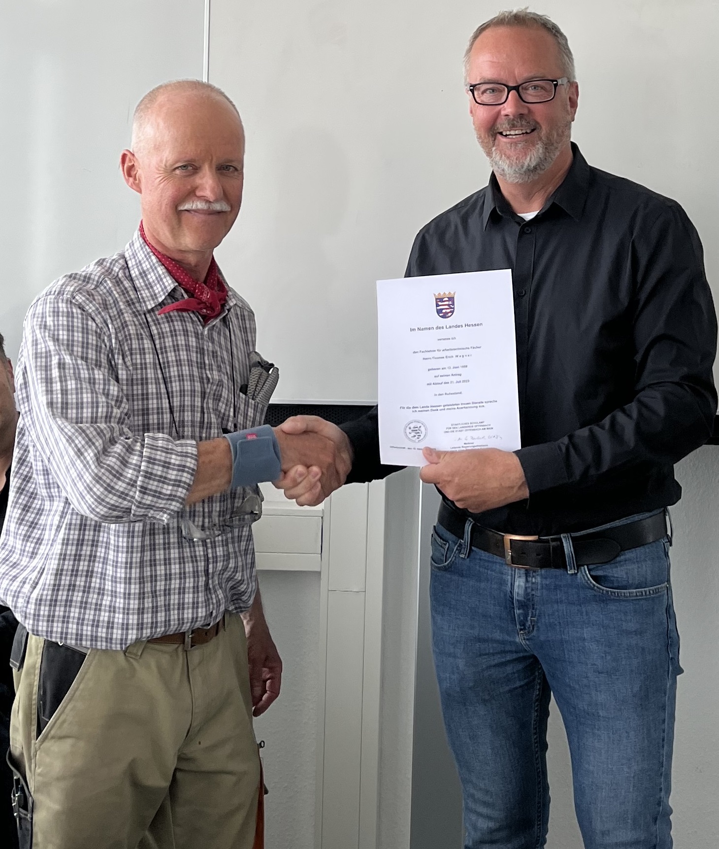 Komm. Schulleiter Luft verabschiedet Thomas Wagner