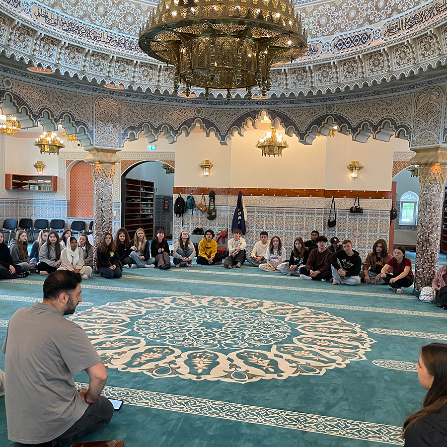Religionen im Dialog im Beruflichen Gymnasium