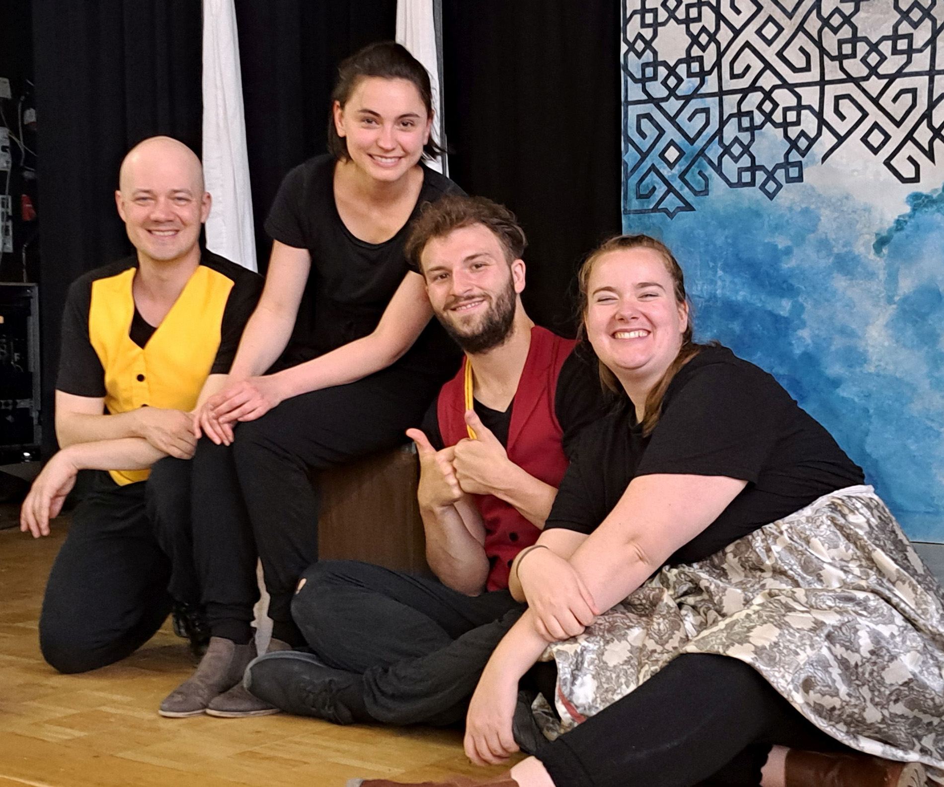 White Horse Theatre spielt vor Schülerinnen und Schülern des BG