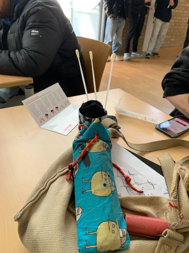 Schülerinnen und Schüler der August-Bebel-Schule organisieren erneut eine Aktion zur Typisierung für die DKMS Schülerinnen und Schüler der August-Bebel-Schule organisieren erneut eine Aktion zur Typisierung für die DKMS