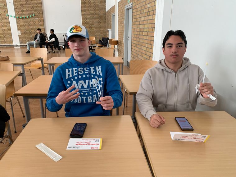 Schülerinnen und Schüler der August-Bebel-Schule organisieren erneut eine Aktion zur Typisierung für die DKMS Schülerinnen und Schüler der August-Bebel-Schule organisieren erneut eine Aktion zur Typisierung für die DKMS