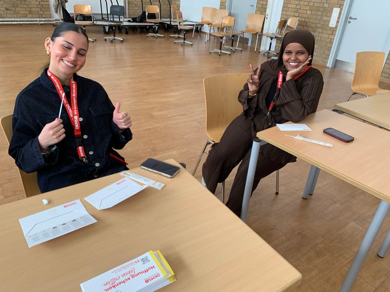 Schülerinnen und Schüler der August-Bebel-Schule organisieren erneut eine Aktion zur Typisierung für die DKMS Schülerinnen und Schüler der August-Bebel-Schule organisieren erneut eine Aktion zur Typisierung für die DKMS